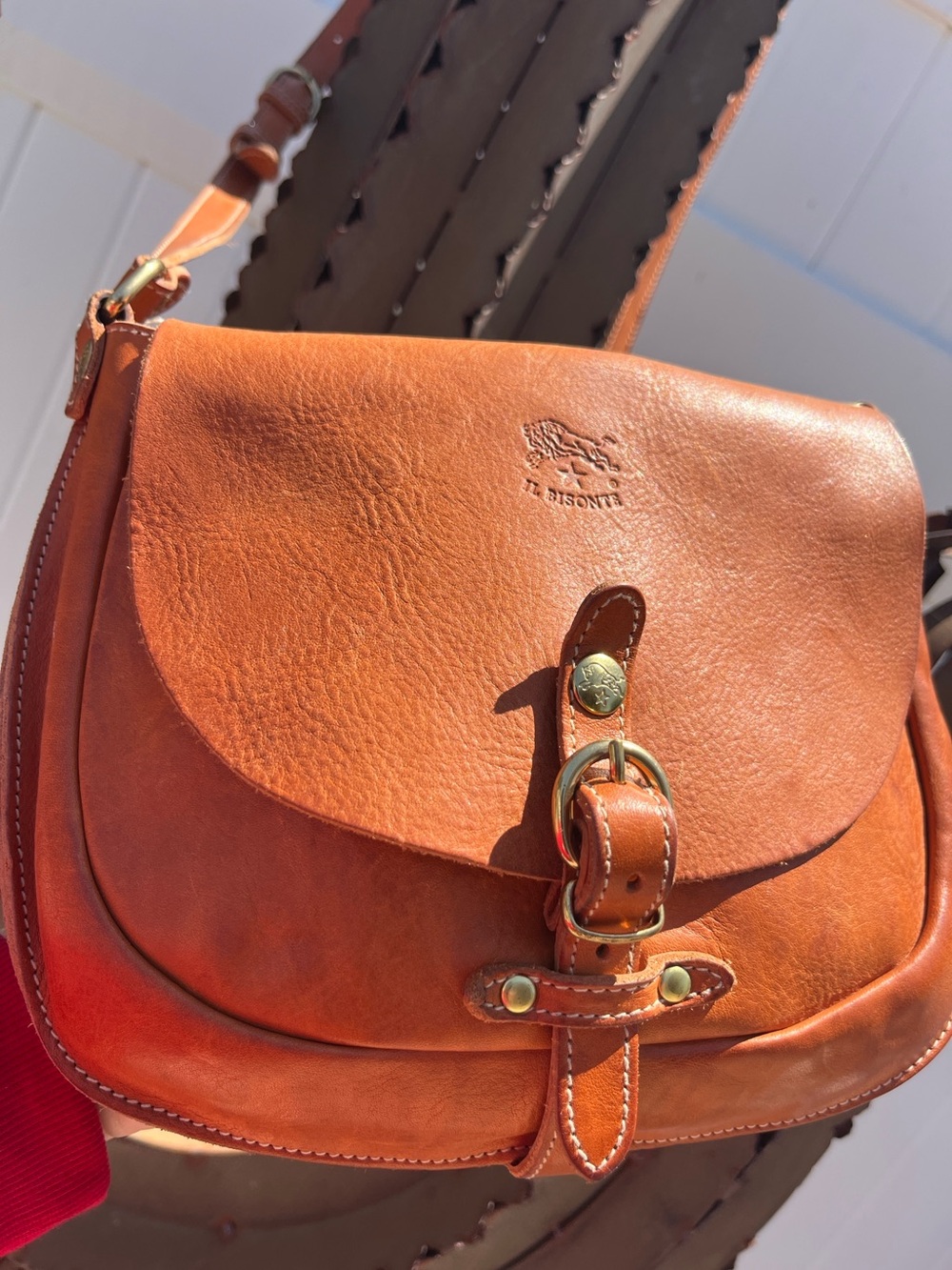 IL Bisonte Gaia Vachetta Leather Saddle Bag